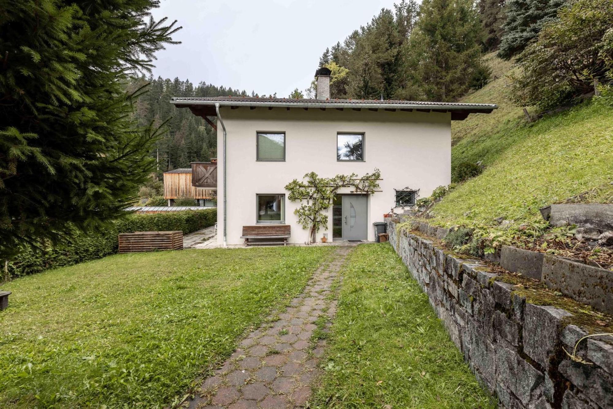 Haus Weinberg Apartment Pettneu am Arlberg Exterior photo